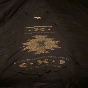 Dressy tank top, slit back. Size Medium